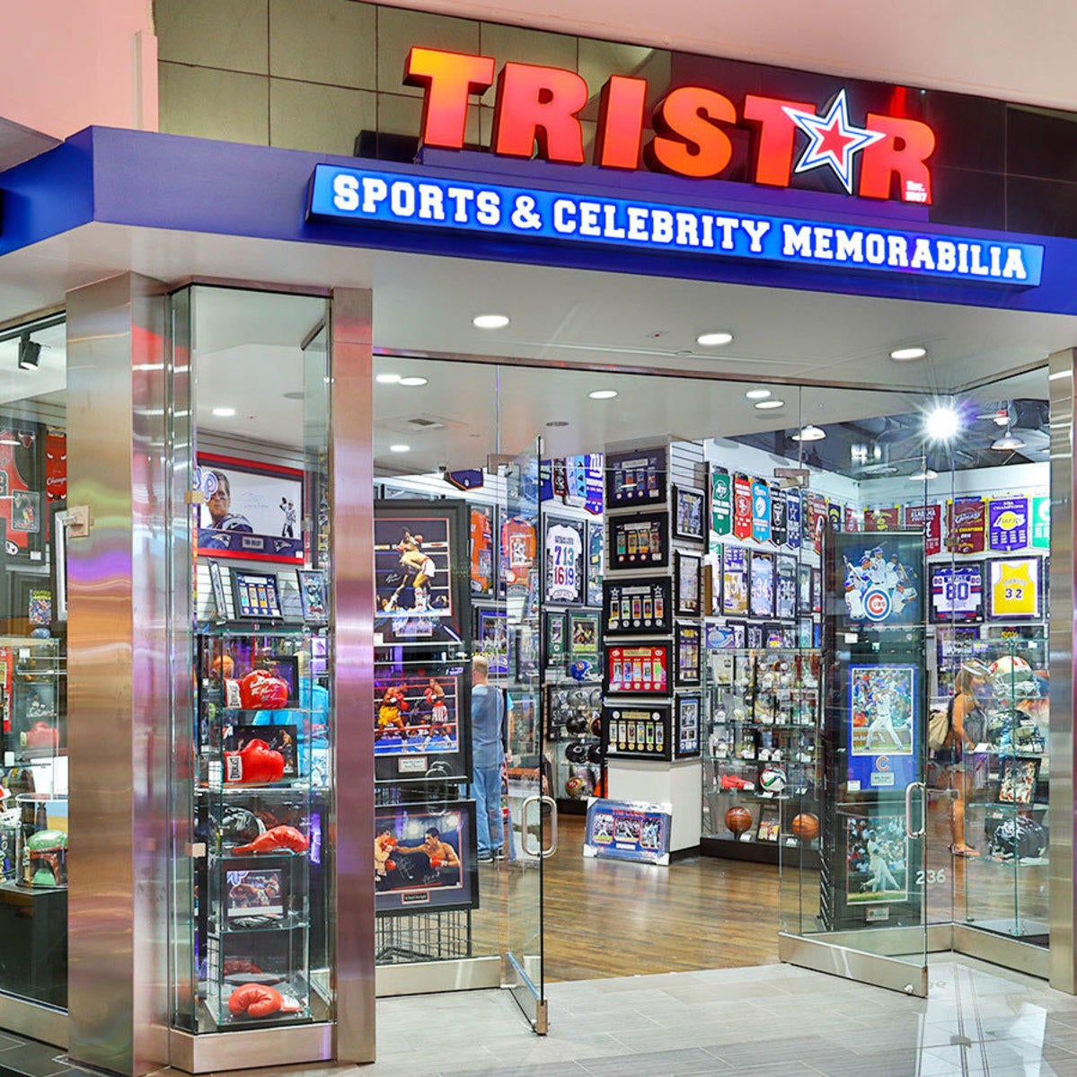 Tristar Sports & Celebrity Memorabilia Miracle Mile Shops, Las Vegas