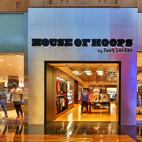 House of Hoops by Foot Locker Miracle Mile Shops, Las Vegas
