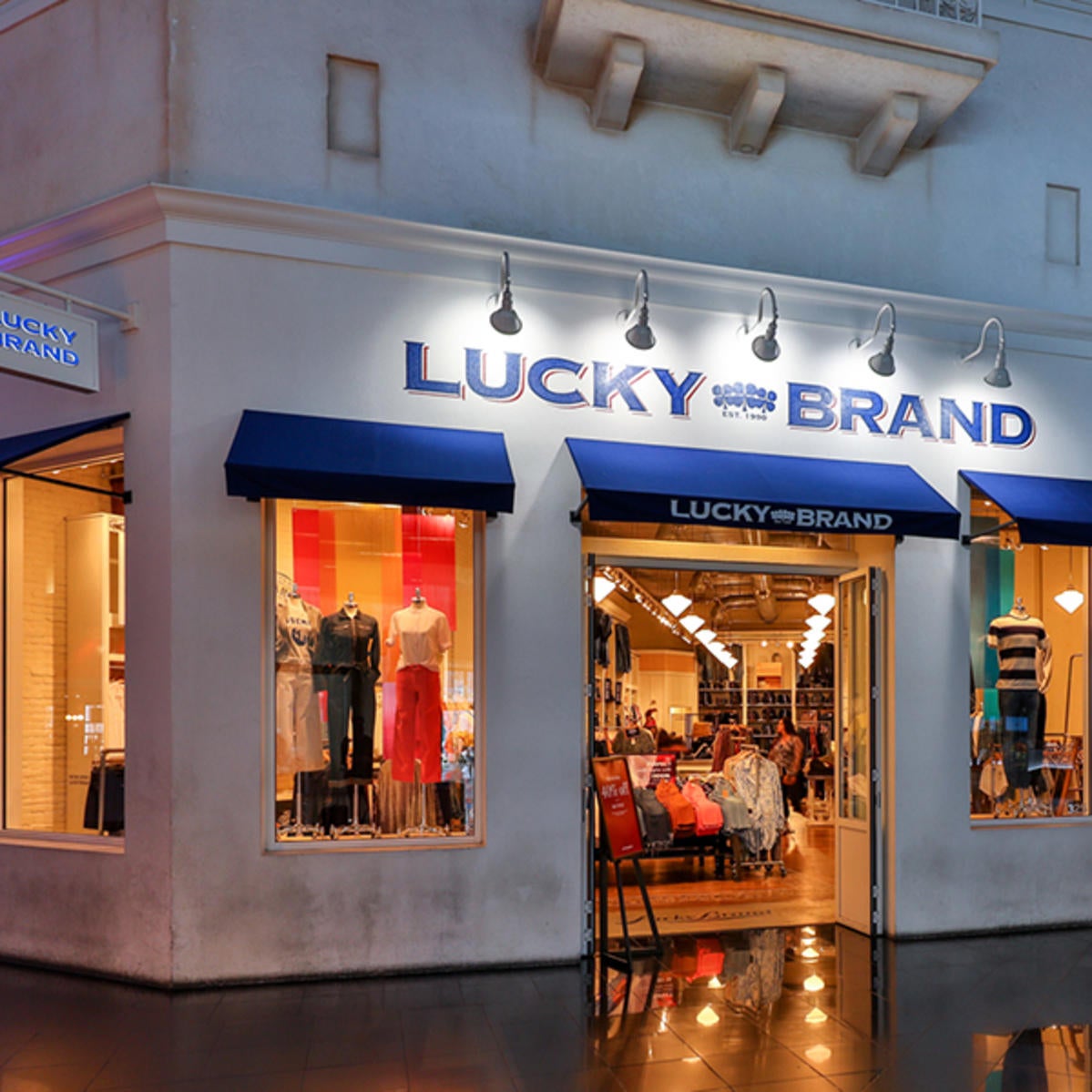 lucky brand outlet website